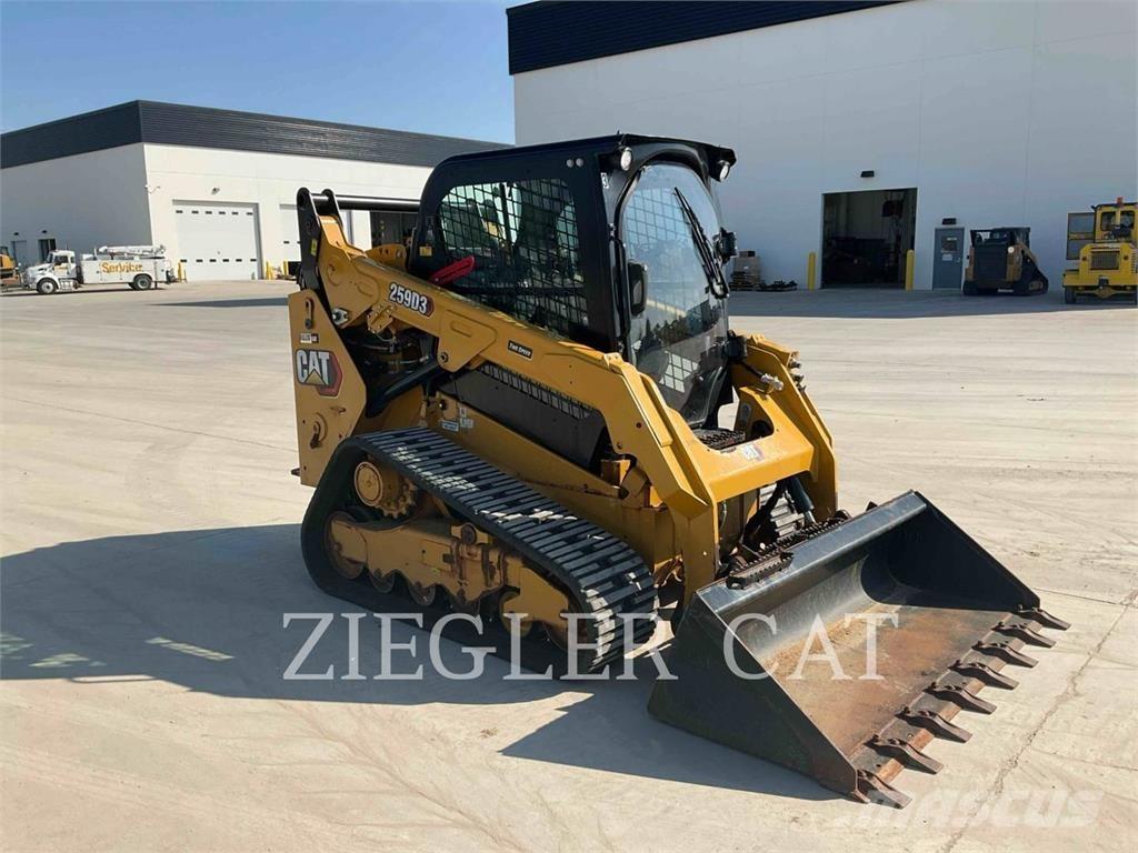 CAT 259D3 Гусеничні вантажники