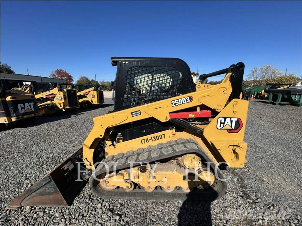 CAT 259D3 Гусеничні вантажники