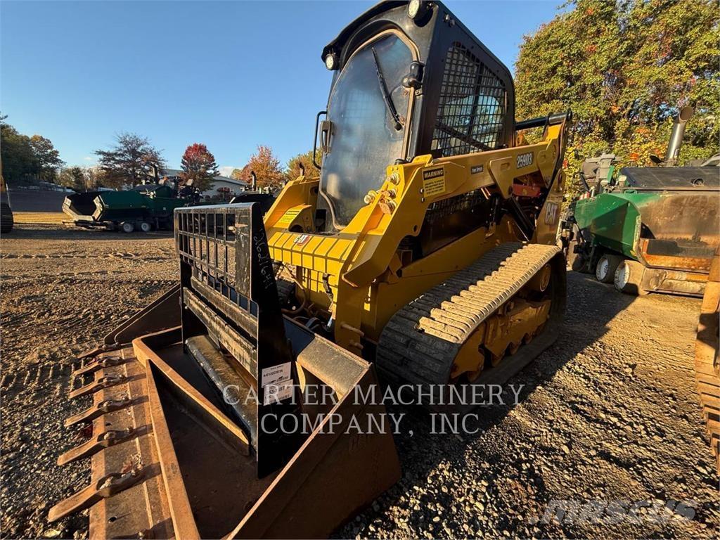 CAT 259D3 Гусеничні вантажники