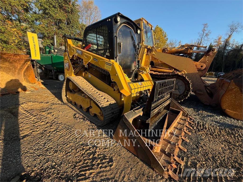 CAT 259D3 Гусеничні вантажники