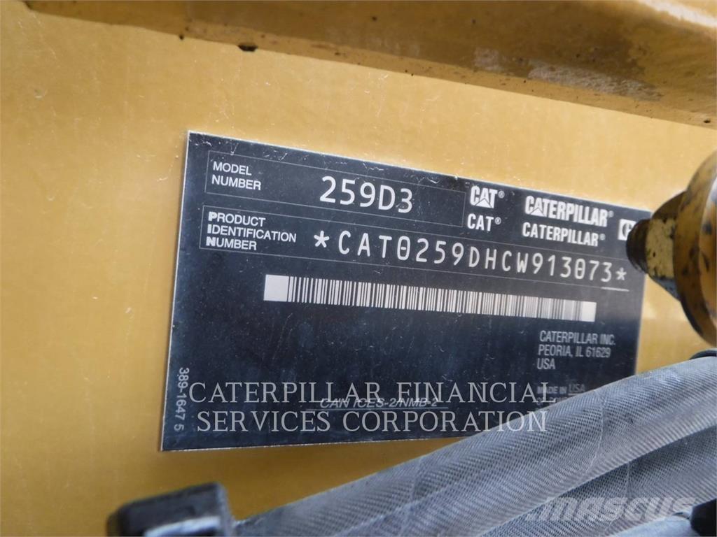 CAT 259D3 Гусеничні вантажники