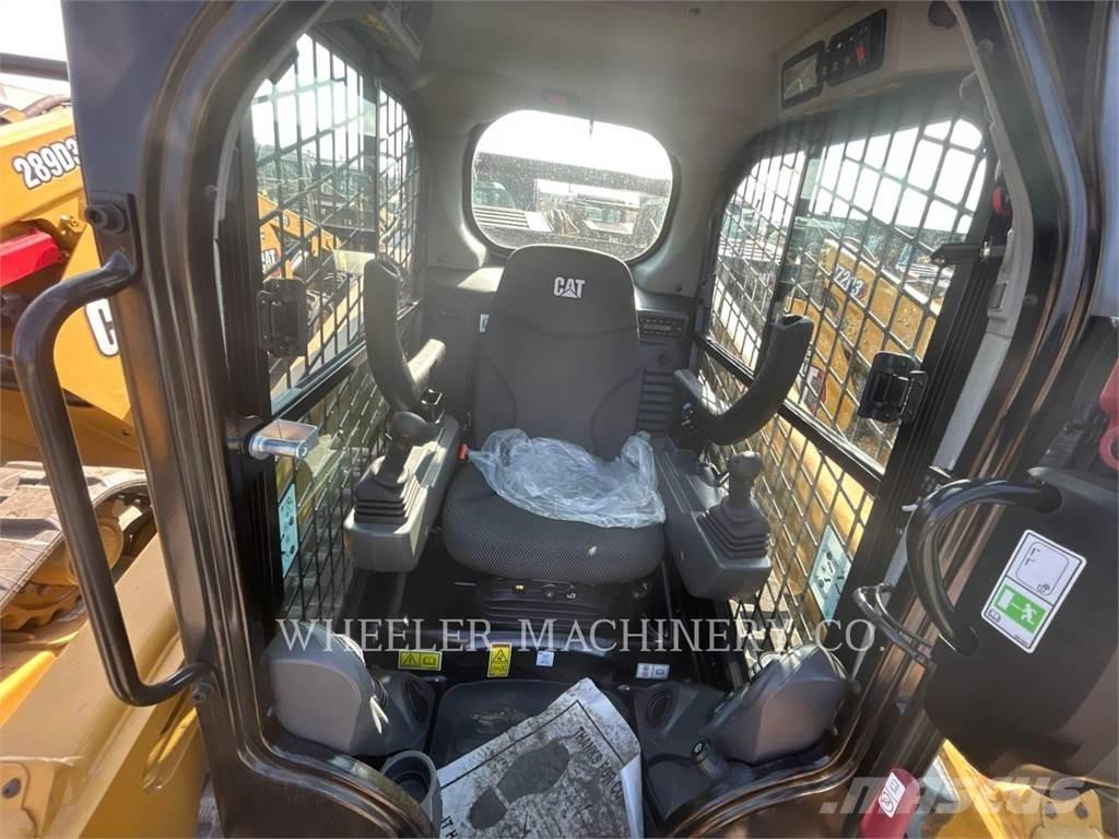CAT 259D3 C3H2 Гусеничні вантажники