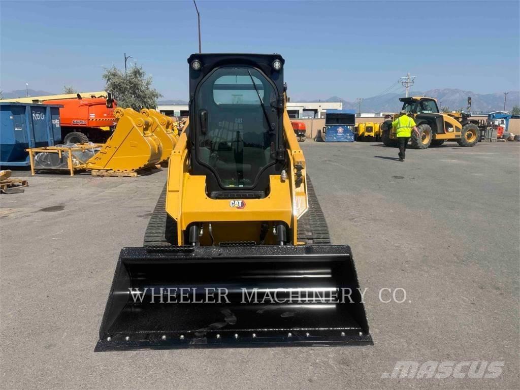 CAT 259D3 C3H2 Гусеничні вантажники
