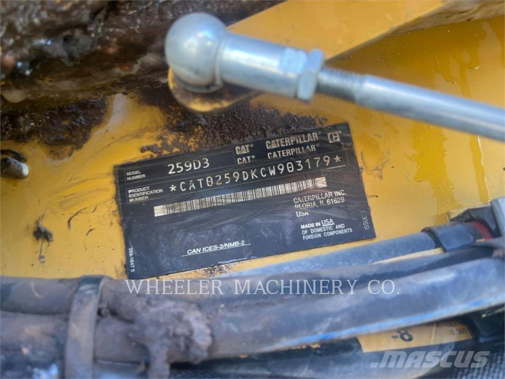 CAT 259D3 C3H2 Гусеничні вантажники