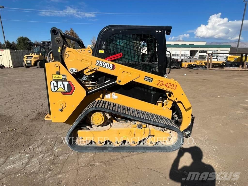 CAT 259D3 C3HF Гусеничні вантажники