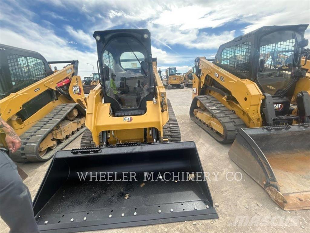 CAT 259D3 C3HF Гусеничні вантажники