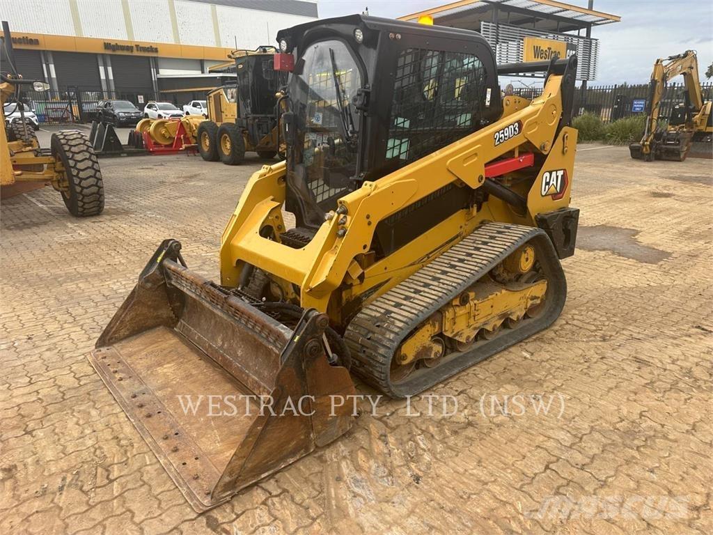 CAT 259D3LRC Гусеничні вантажники