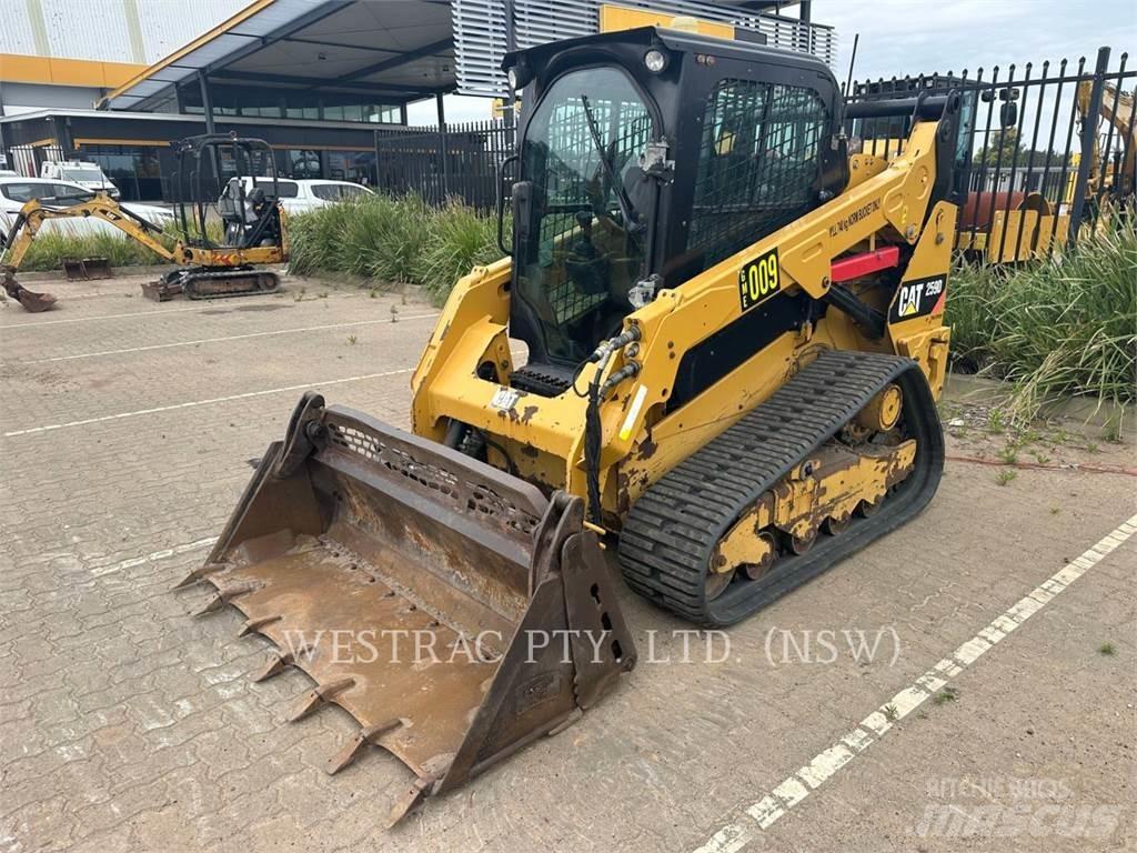 CAT 259DLRC Гусеничні вантажники