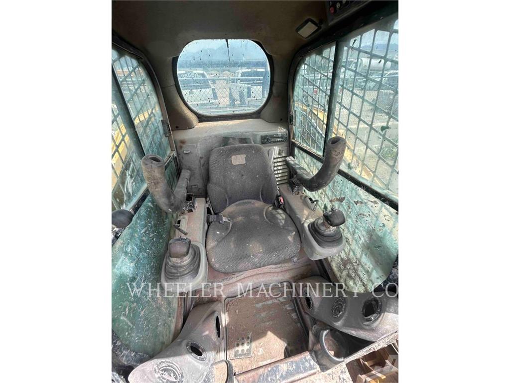 CAT 262C2 C3S2 Міні-навантажувачі