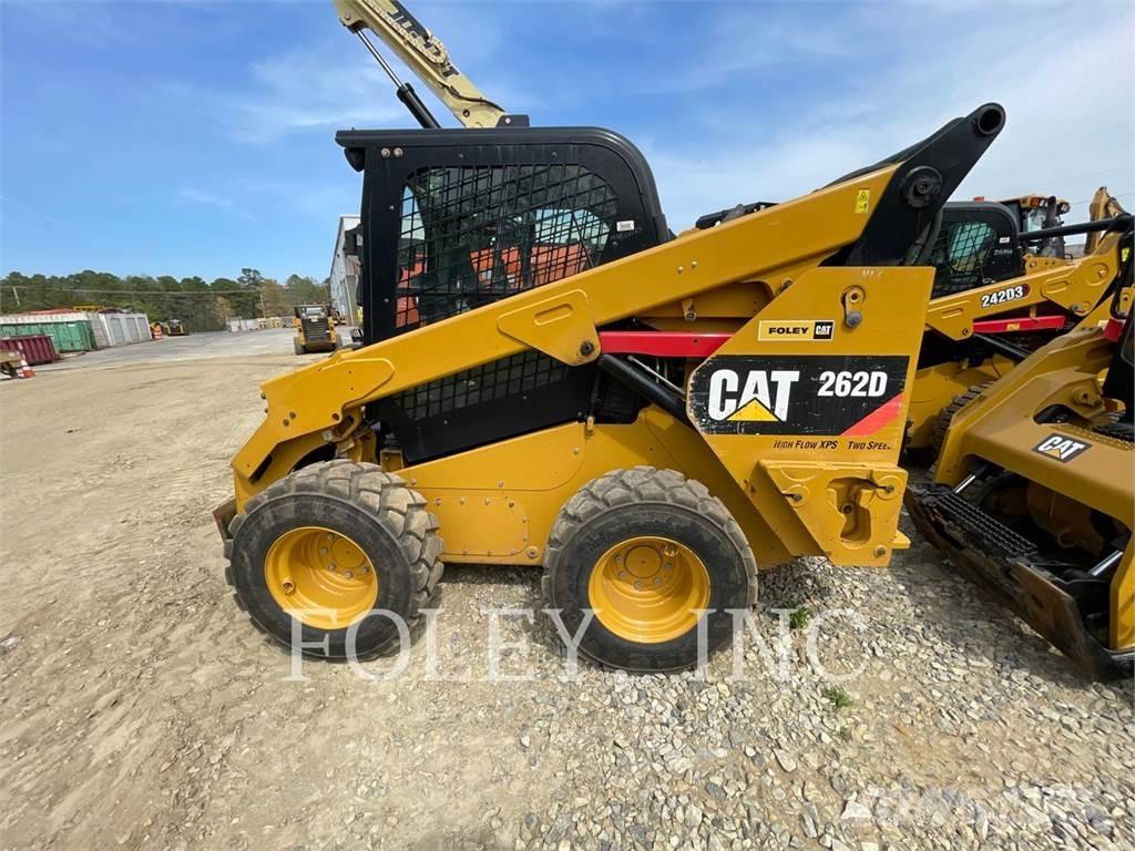 CAT 262D Міні-навантажувачі