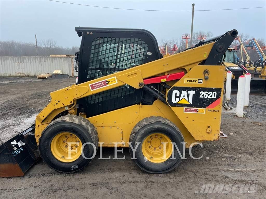 CAT 262D Міні-навантажувачі