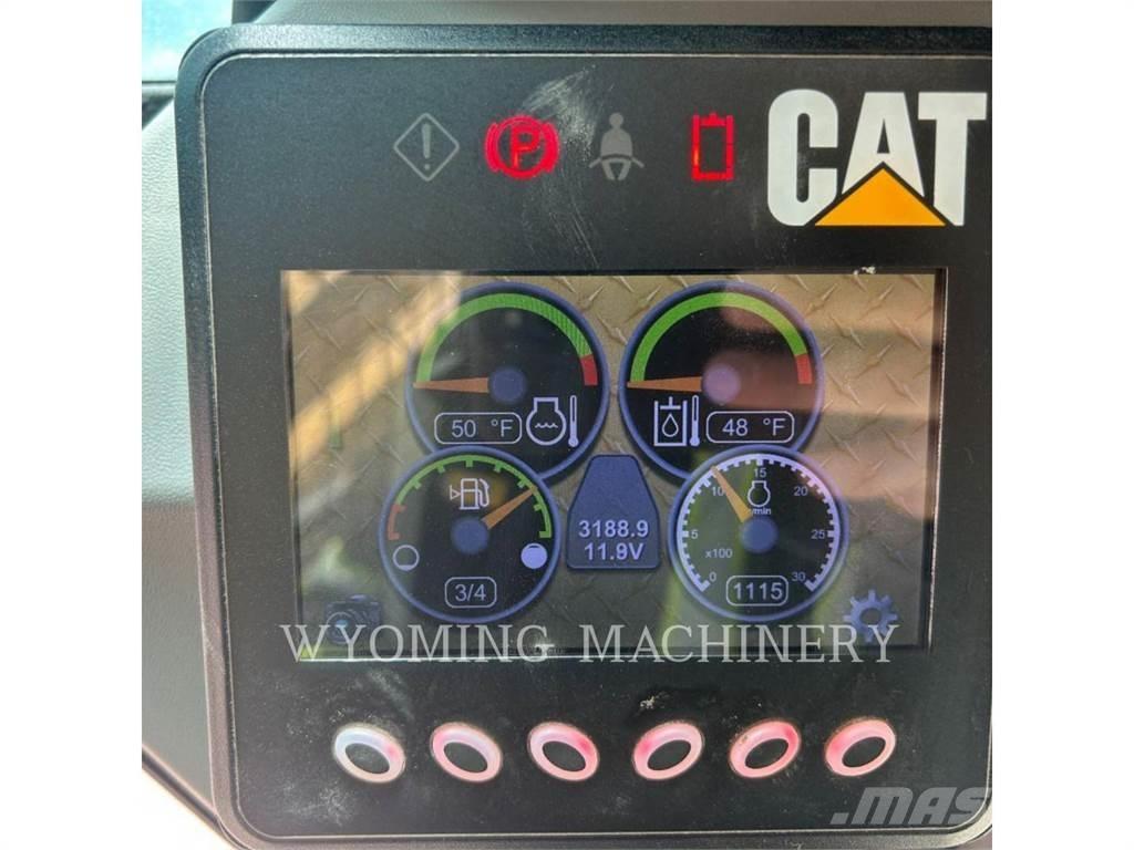 CAT 262D Міні-навантажувачі