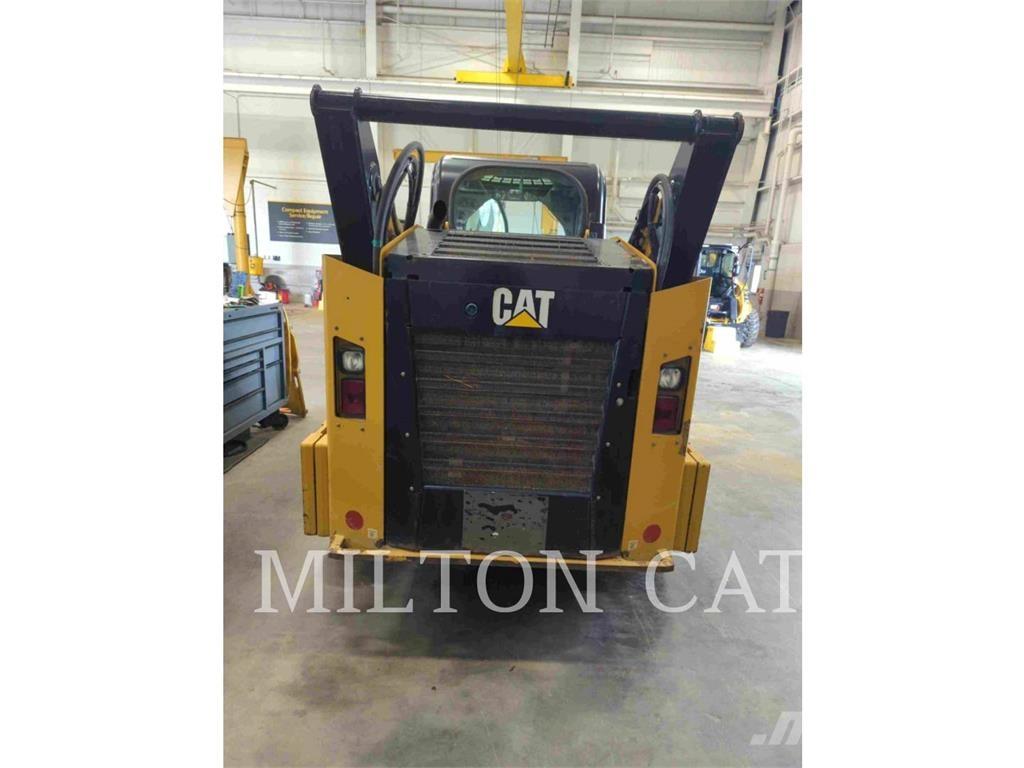 CAT 262D Міні-навантажувачі