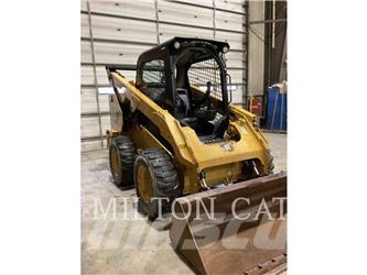 CAT 262D 3 Міні-навантажувачі