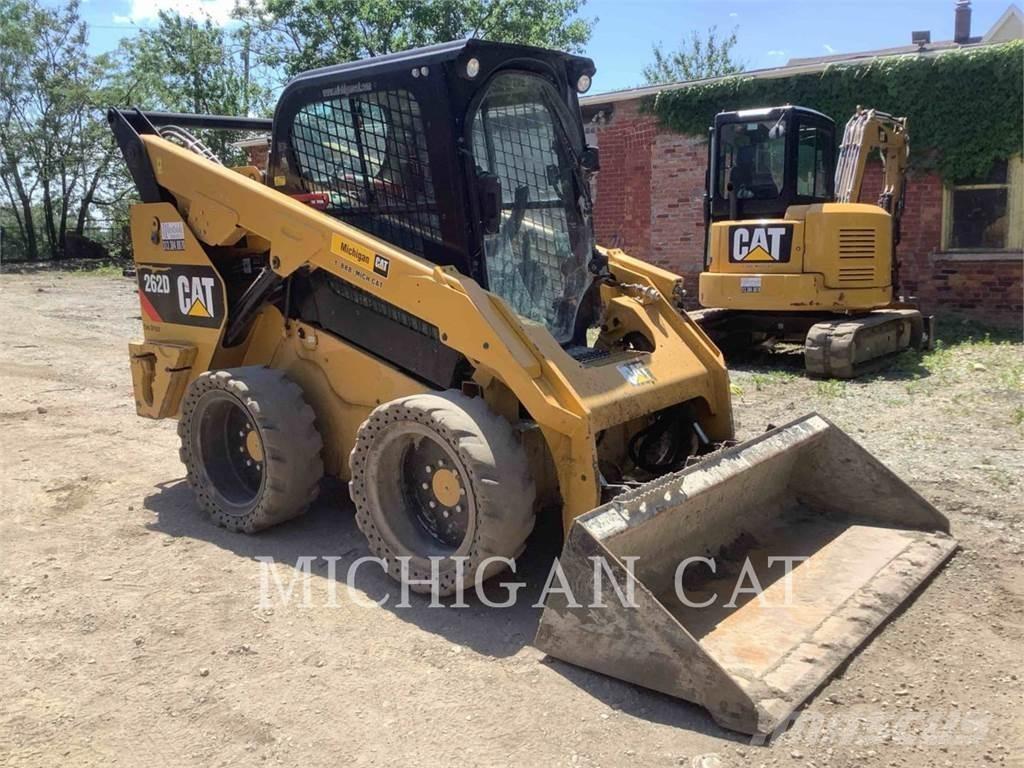 CAT 262D A2Q+ Міні-навантажувачі