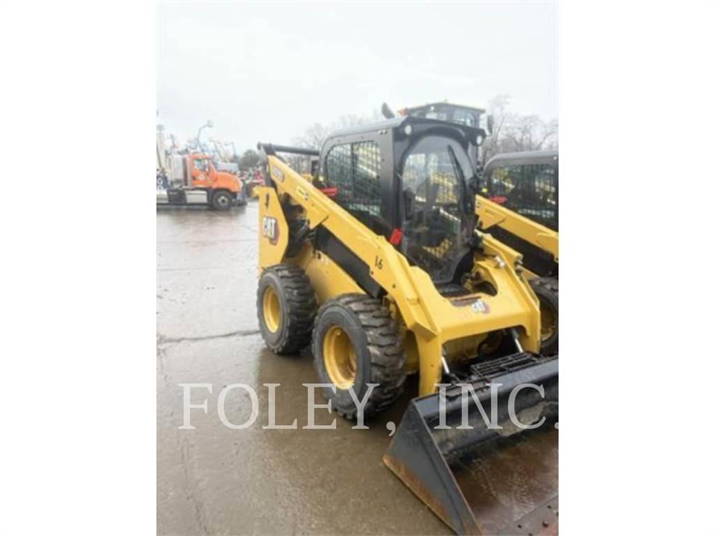 CAT 262D3 Міні-навантажувачі