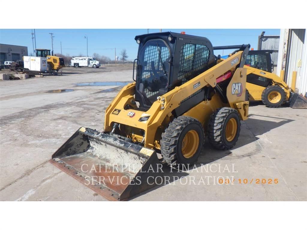 CAT 262D3 Міні-навантажувачі