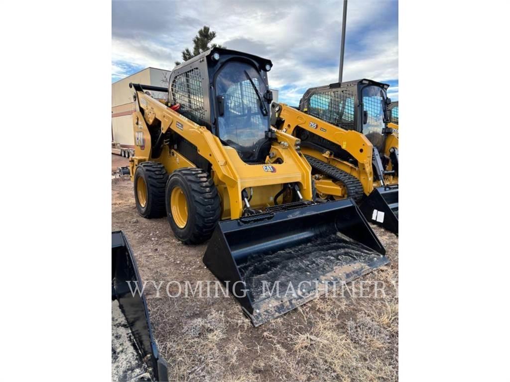 CAT 262D3 Міні-навантажувачі