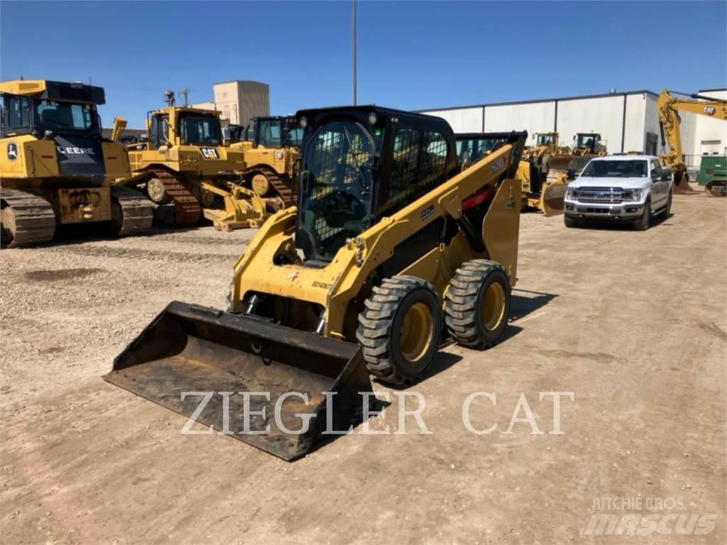 CAT 262D3 Міні-навантажувачі