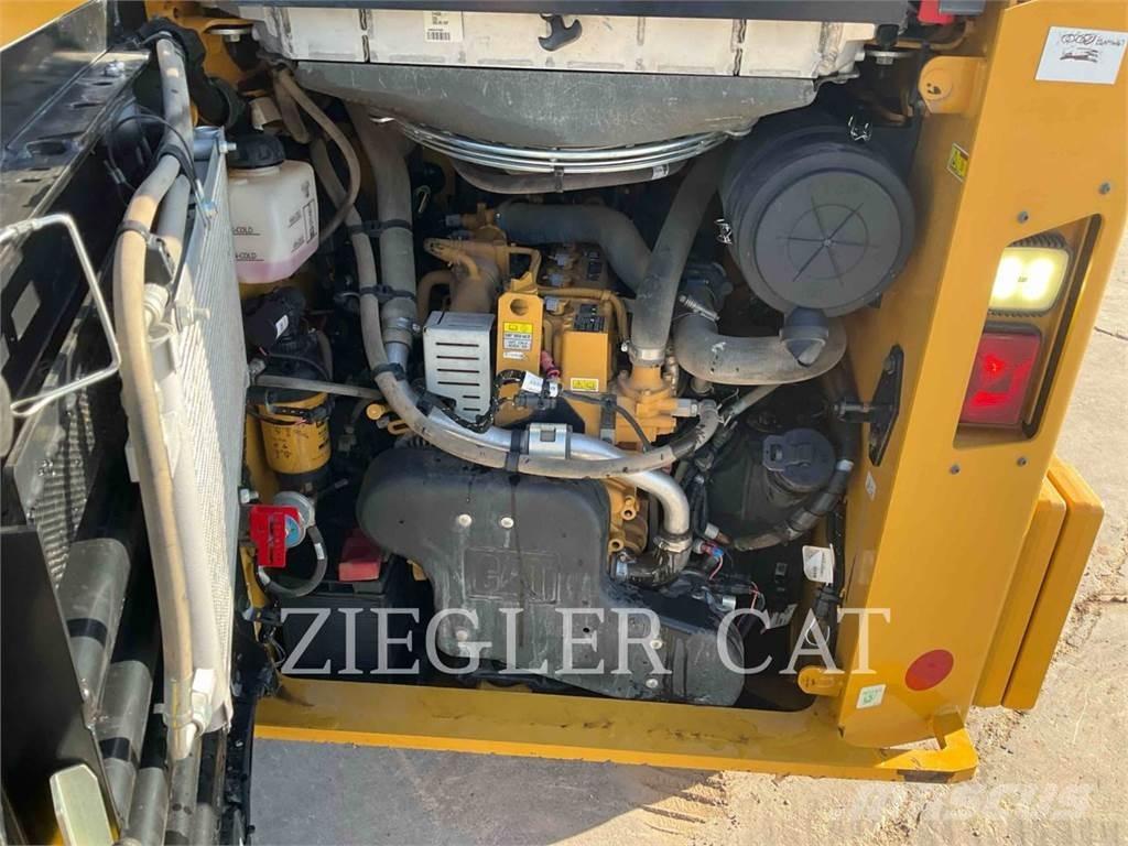 CAT 262D3 Міні-навантажувачі