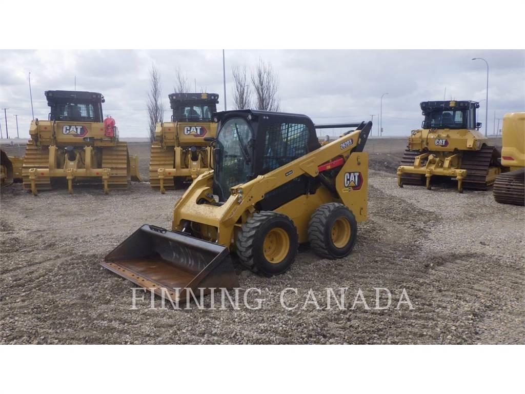 CAT 262D3 Гусеничні вантажники