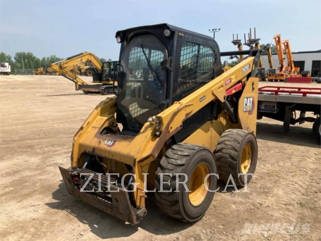 CAT 262D3 Міні-навантажувачі