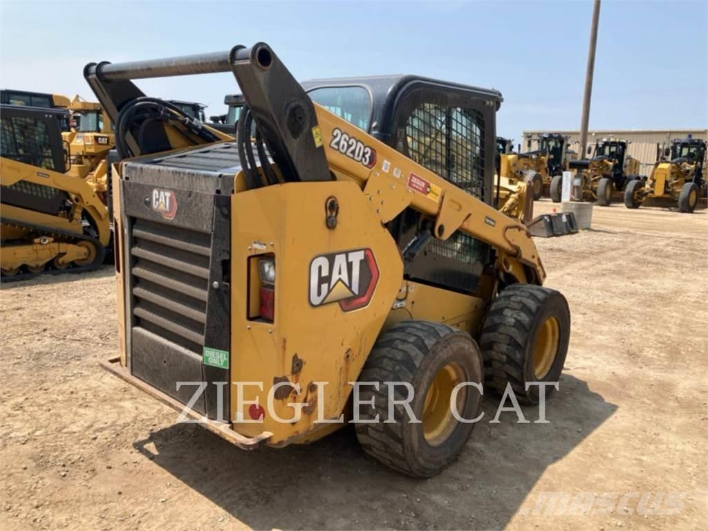 CAT 262D3 Міні-навантажувачі