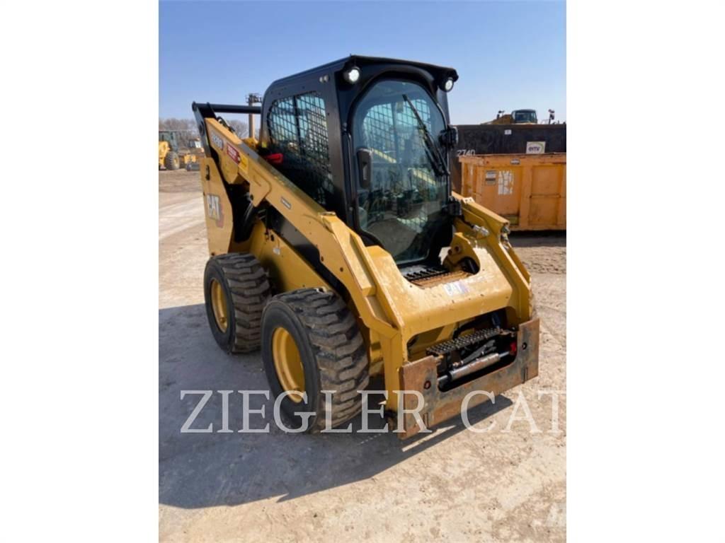 CAT 262D3 Міні-навантажувачі