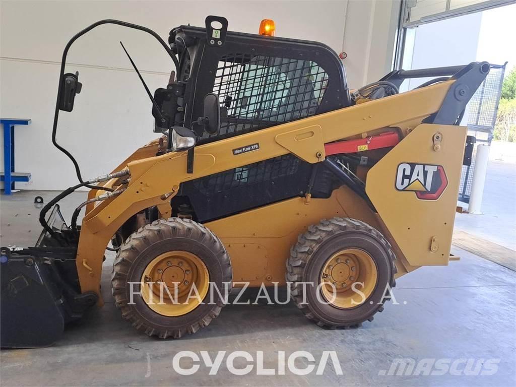 CAT 262D3 Міні-навантажувачі