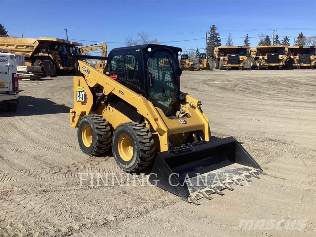 CAT 262D3 Міні-навантажувачі