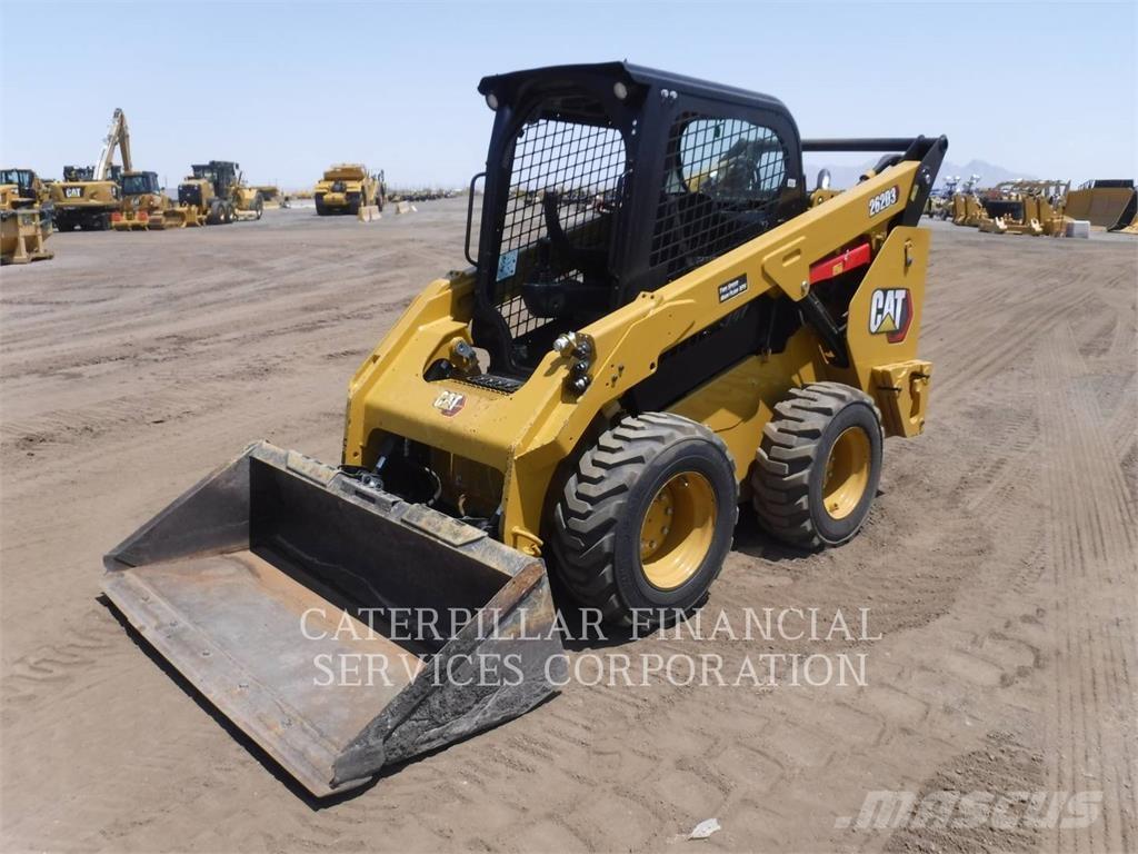 CAT 262D3 Міні-навантажувачі