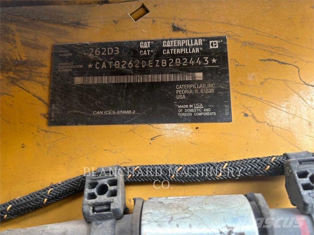 CAT 262D3 Міні-навантажувачі