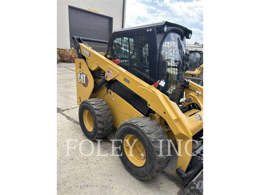 CAT 262D3 Міні-навантажувачі