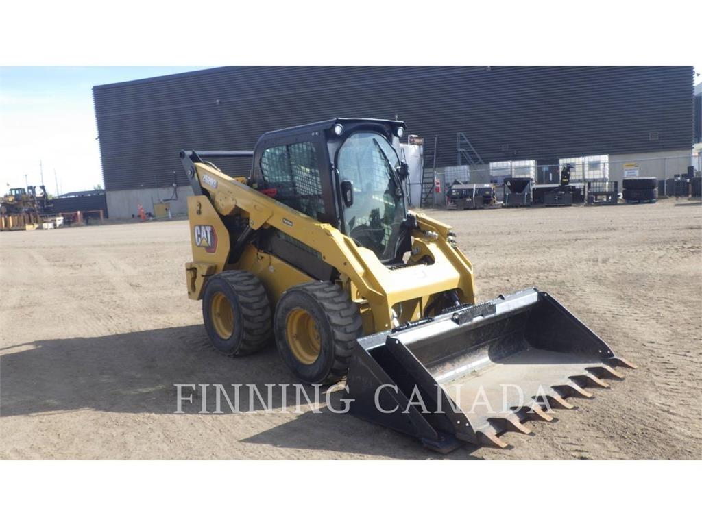 CAT 262D3 Міні-навантажувачі
