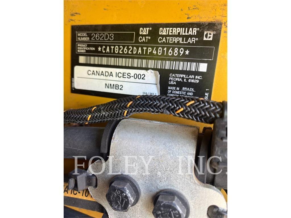 CAT 262D3 Міні-навантажувачі