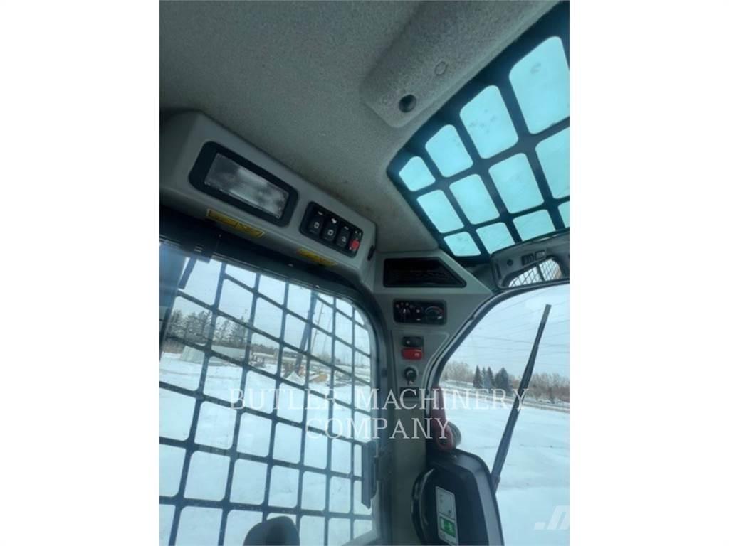 CAT 262D3 C3H2 Міні-навантажувачі