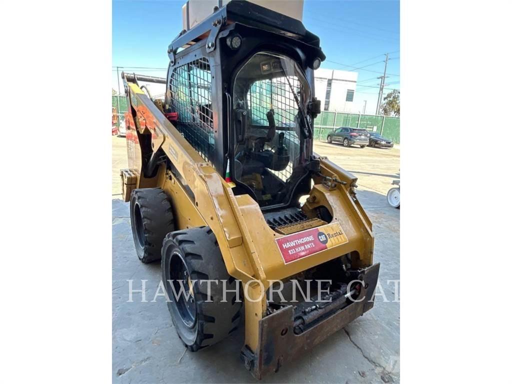 CAT 262D3 H2O Міні-навантажувачі