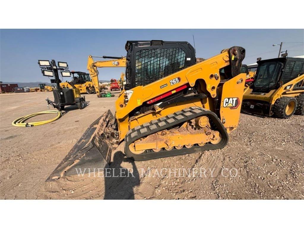 CAT 265 C3H2 Гусеничні вантажники