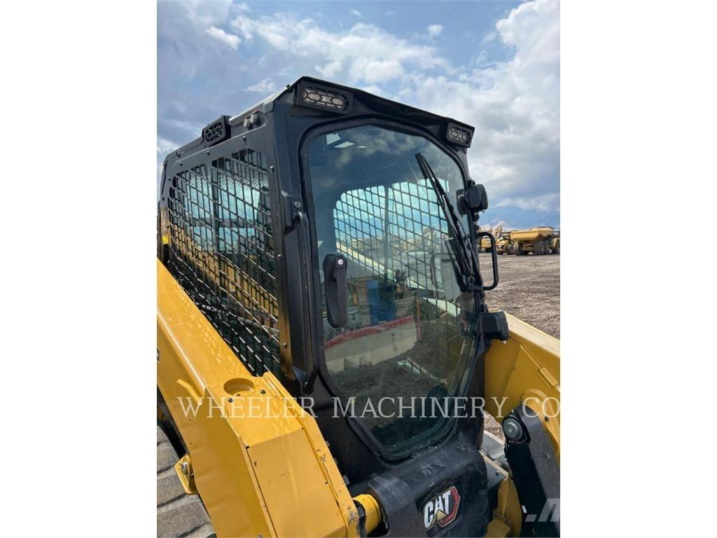 CAT 265 C3H2 Гусеничні вантажники