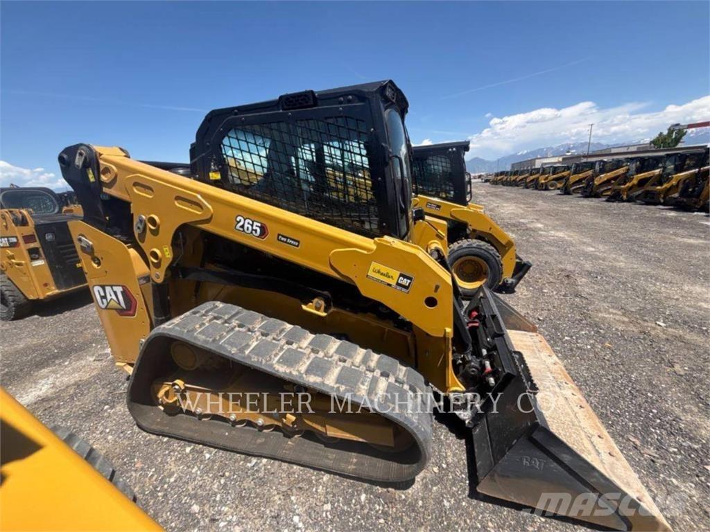 CAT 265 C3H2 Гусеничні вантажники