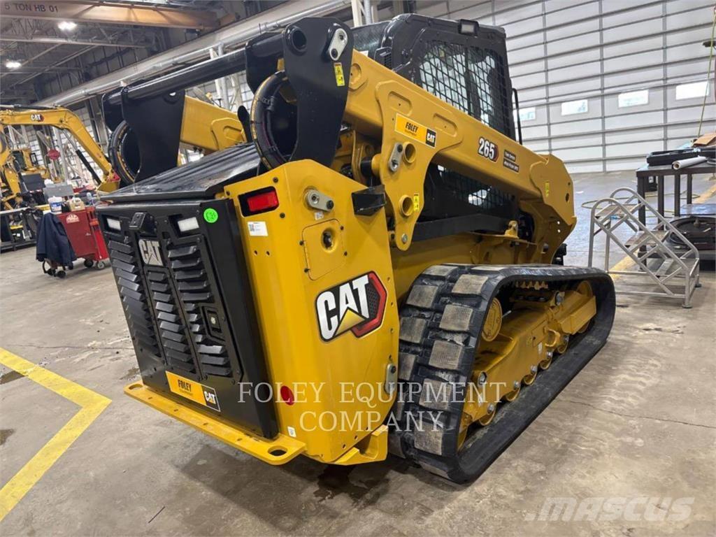CAT 26505SC Міні-навантажувачі