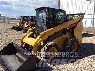 CAT 272D Міні-навантажувачі