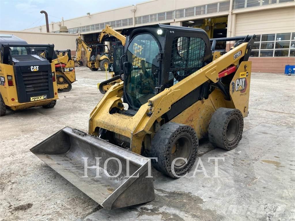 CAT 272D CAB Фронтальні навантажувачі
