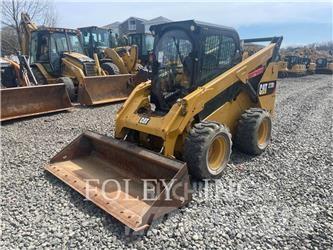 CAT 272D2 Міні-навантажувачі