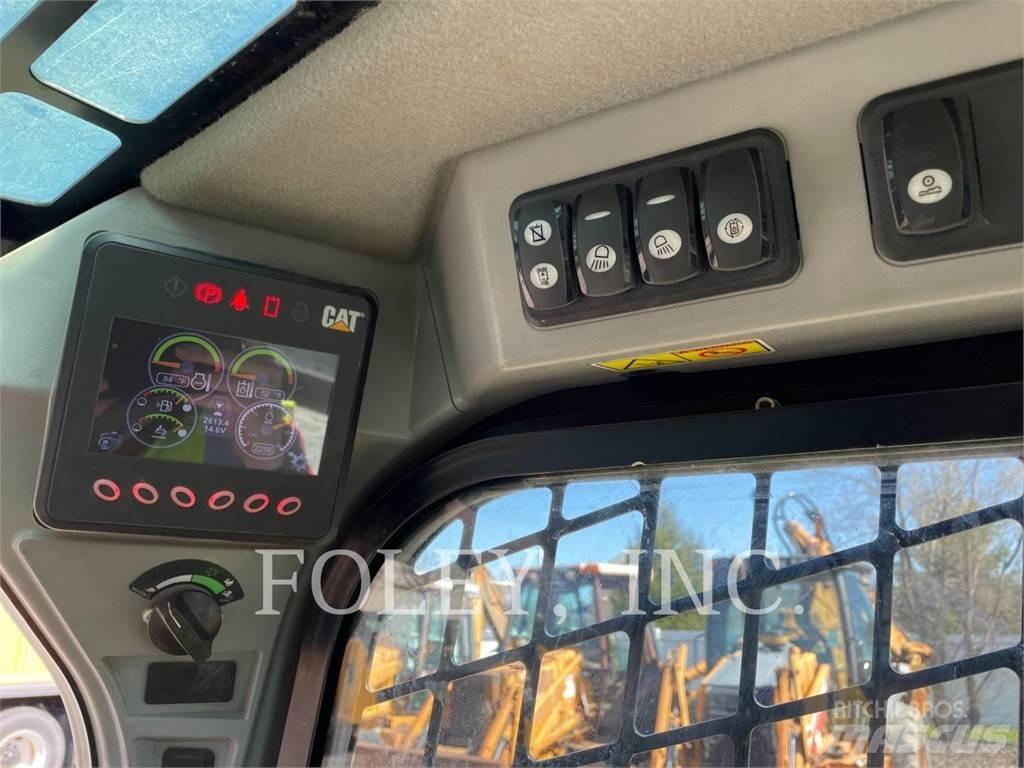 CAT 272D2 Міні-навантажувачі