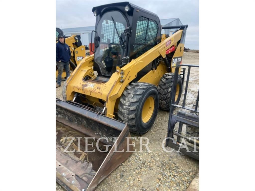 CAT 272D2 Міні-навантажувачі