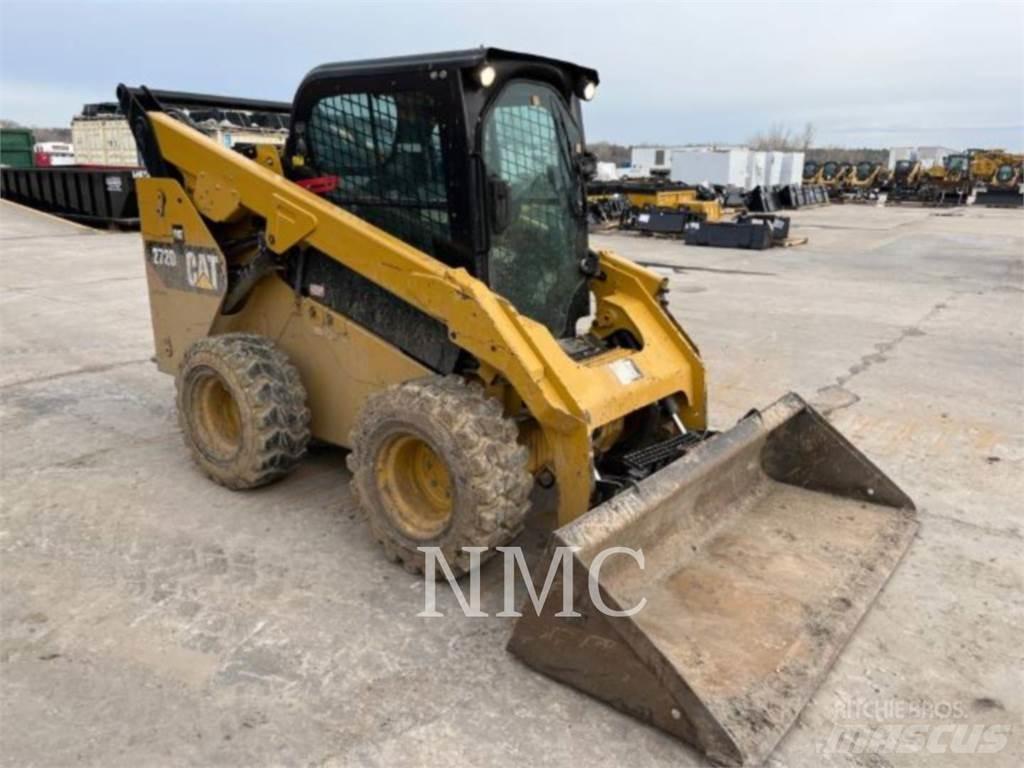 CAT 272D2 Міні-навантажувачі