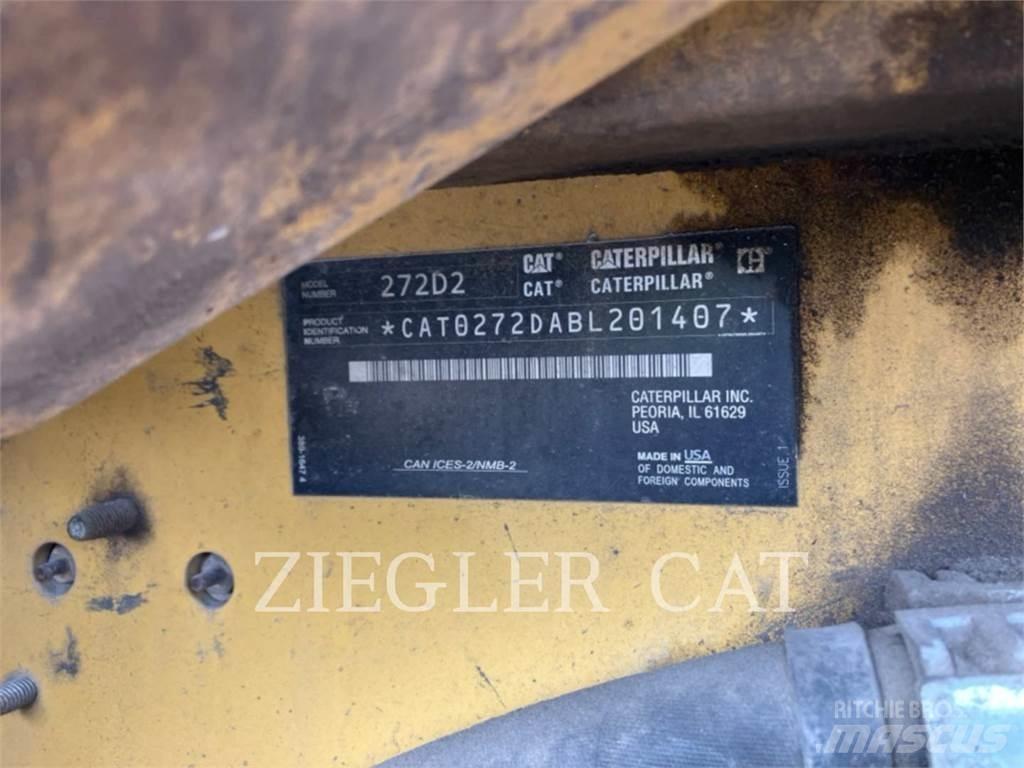 CAT 272D2 Міні-навантажувачі