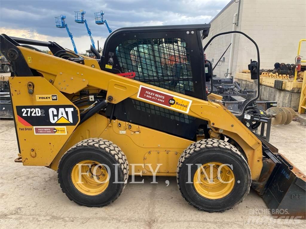 CAT 272D2 Міні-навантажувачі