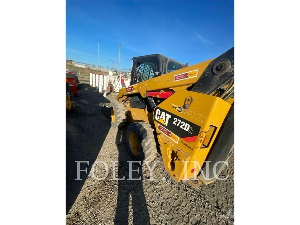 CAT 272D2 Міні-навантажувачі